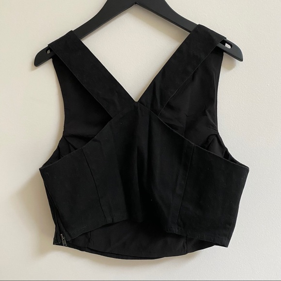 Urban Outfitters Cross-Back Crop Top - Picture 2 of 2